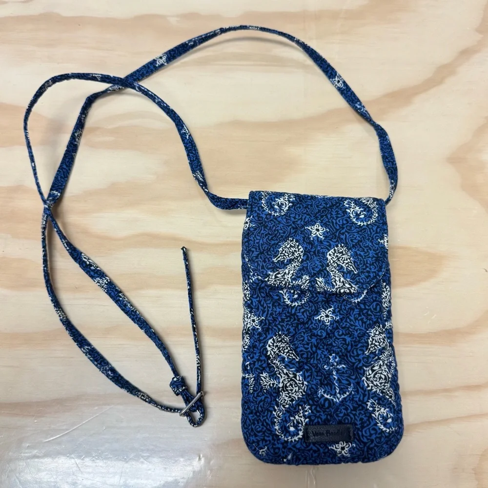 Vera Bradley Crossbody Cell Phone Mini Wallet Blue Seahorse Of Course Pattern OS